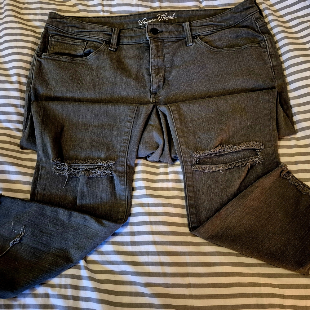 Universal Thread Army Green Boyfriend Jeans